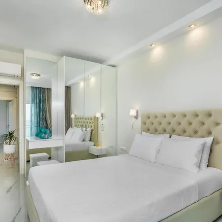 Apartman Front Casa Elena Hanióti