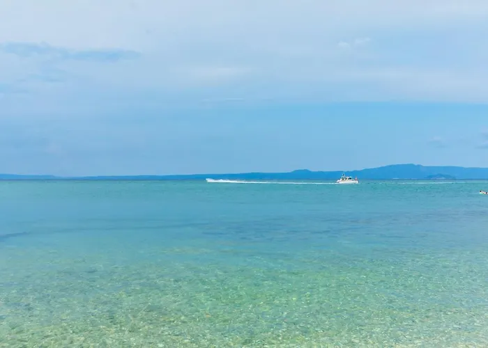 Front Casa Elena Appartement *